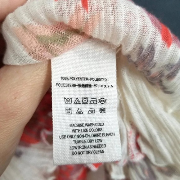 Floral Ruffle Tank - Picture 4 of 8